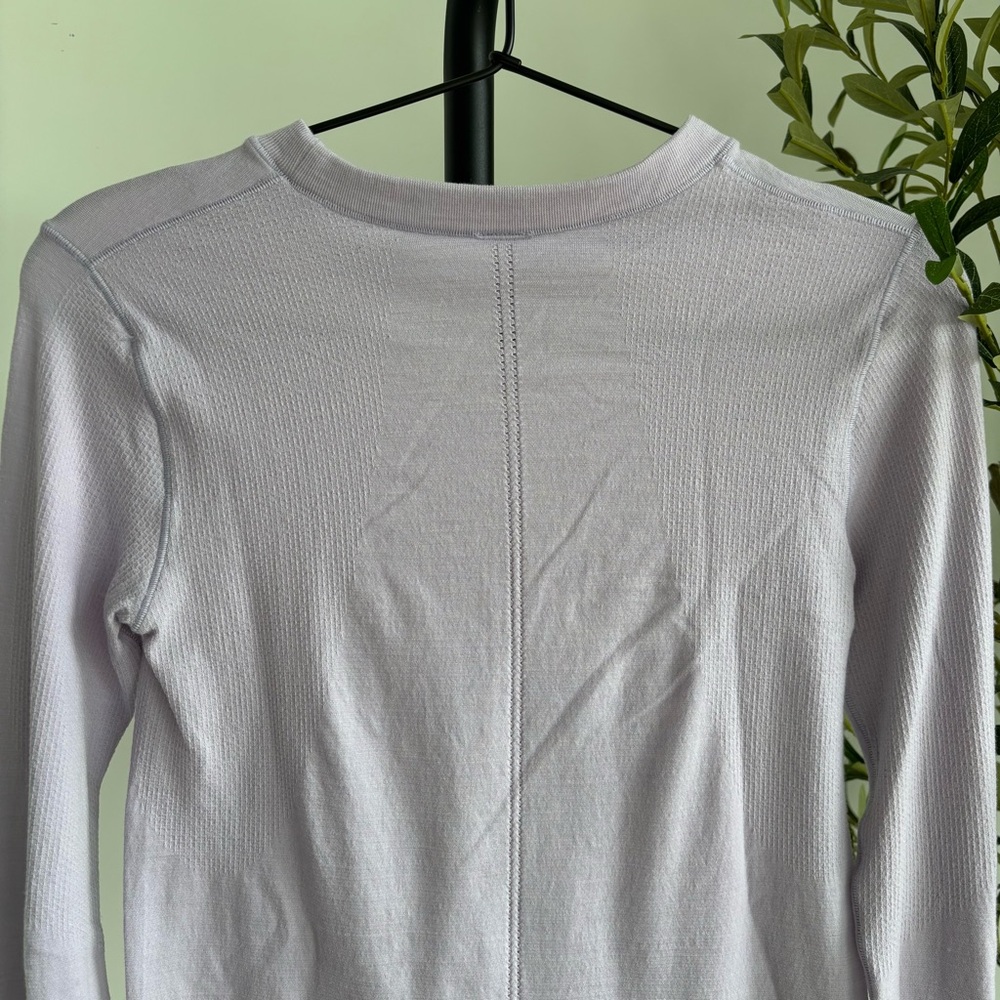 • [Athleta] Long Sleeve • - Picture 8 of 10